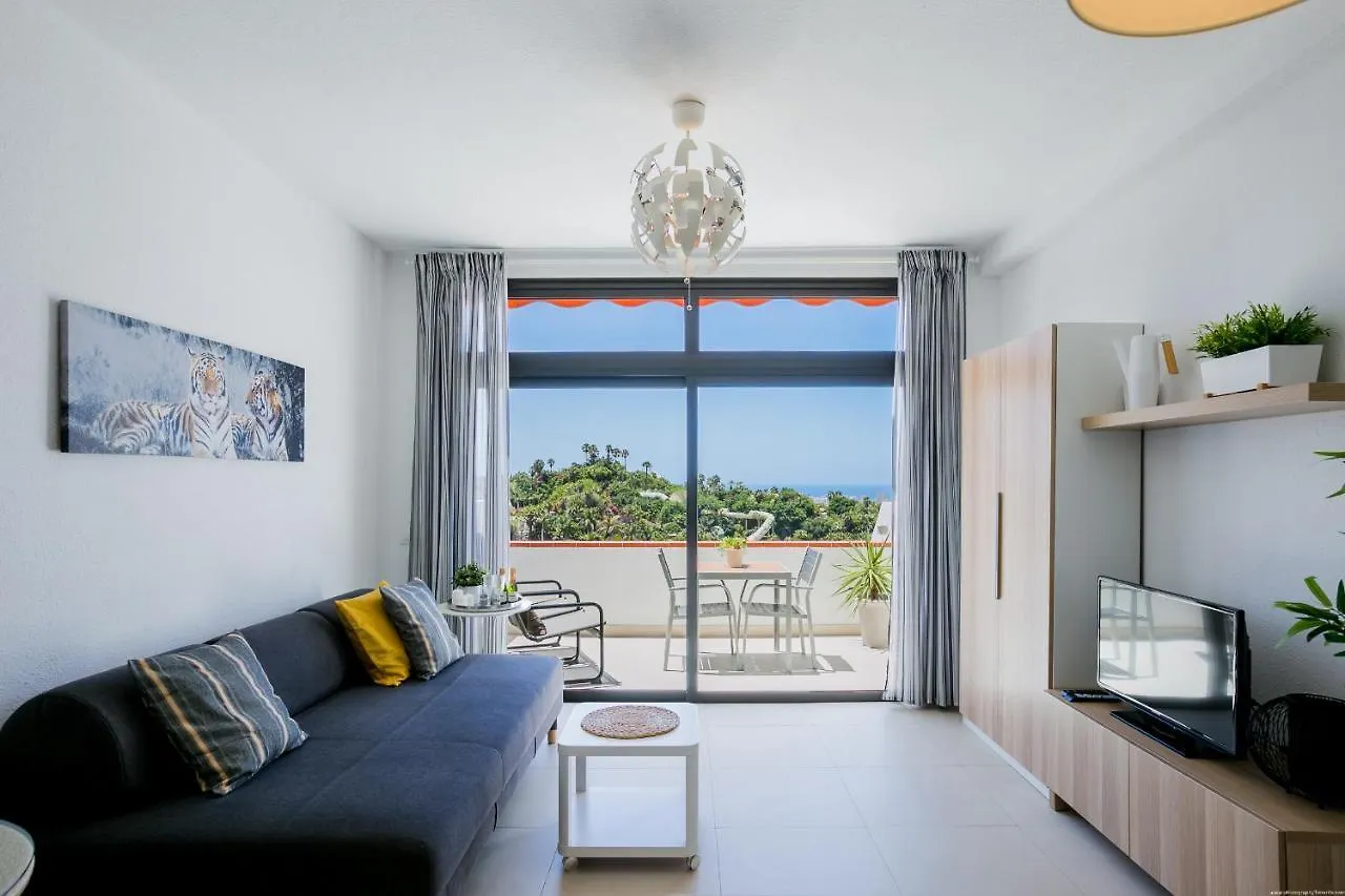 Cozy Apartment With Seaview And Parking Costa Adeje  Spain